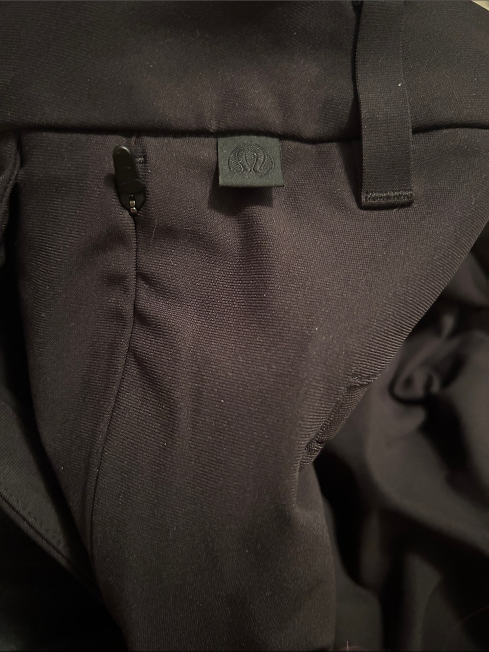 LuluLemon Men's ABC Black Pants - Slim Fit